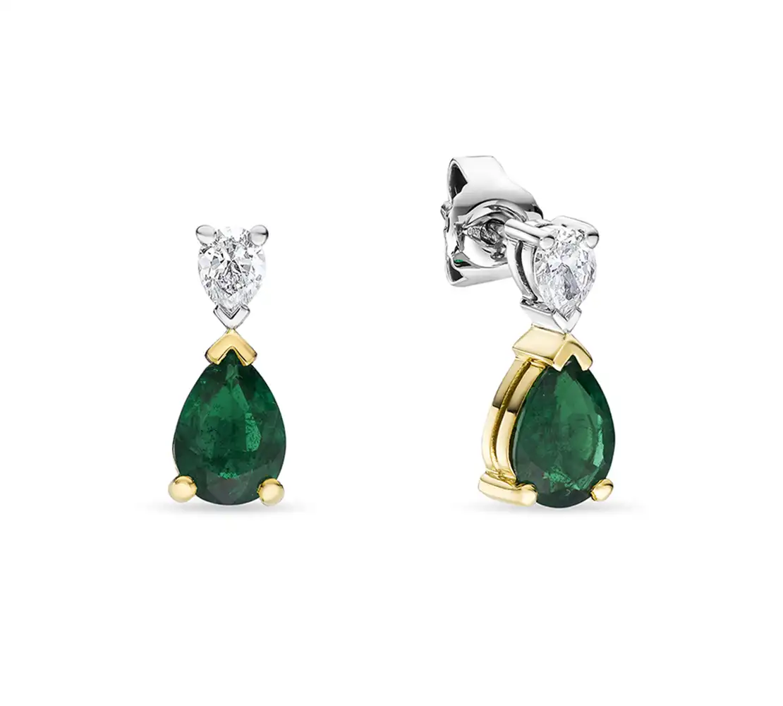 Earrings photographed with focus-stacked detail